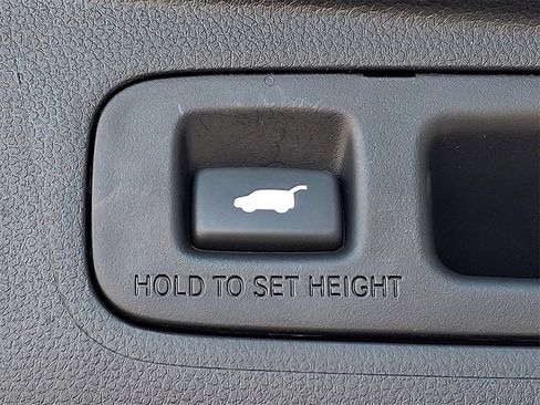 Used 2024 Honda CR-V EX-L image 27