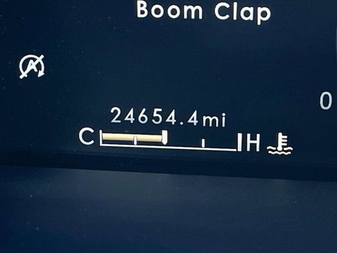 Used 2023 Lincoln Nautilus Reserve w/ Equipment Group 201A AWD/4WD image 39