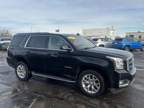 Used 2019 GMC Yukon SLE w/ SLE Value Package image 6
