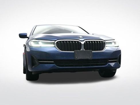 Used 2022 BMW 540i xDrive w/ Premium Package image 40