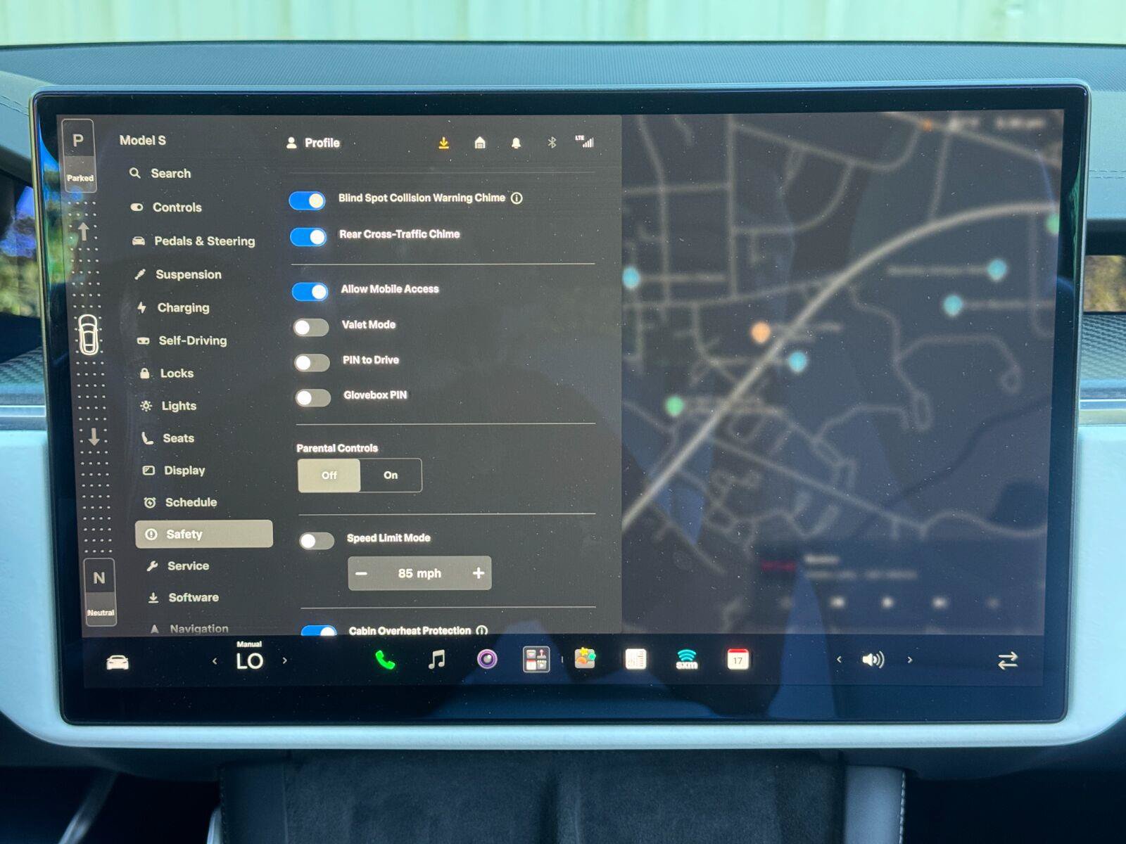 Used 2022 Tesla Model S Plaid AWD/4WD image 31