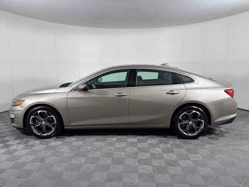 Used 2023 Chevrolet Malibu LT FWD image 2