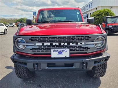 New 2026 Ford Bronco Badlands w/ Sasquatch Package
