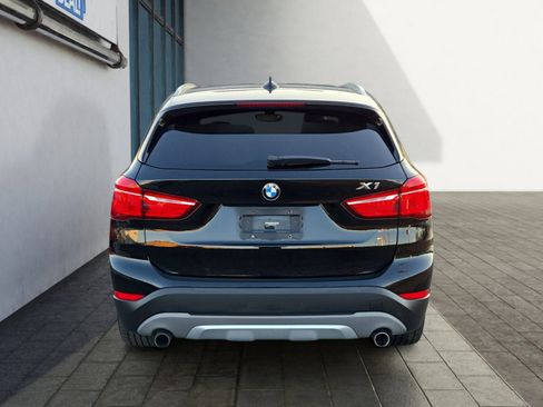 Used 2017 BMW X1 xDrive28i image 4