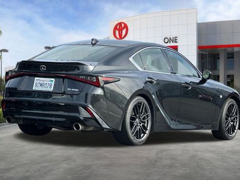 Used 2022 Lexus IS 350 F Sport w/ Dynamic Handling Package image 4