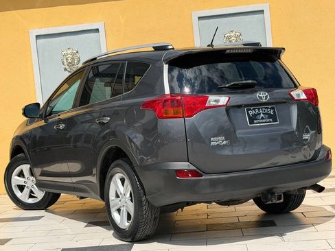 Used 2013 Toyota RAV4 XLE AWD/4WD image 6