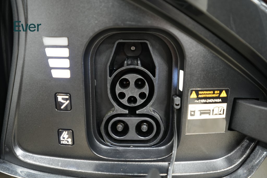 Used 2024 Kia EV6 Light RWD image 10
