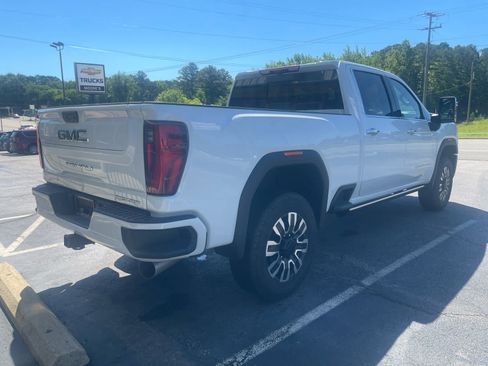 Used 2026 GMC Sierra 2500 Denali Ultimate AWD/4WD image 7