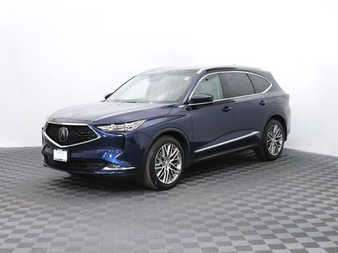 Used 2024 Acura MDX SH-AWD w/ Advance Package image 5