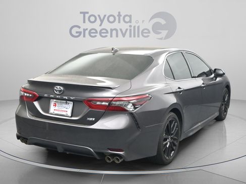Certified 2022 Toyota Camry XSE FWD image 13