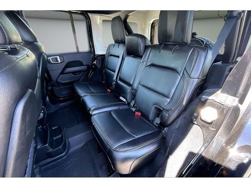 Certified 2023 Jeep Wrangler Unlimited Rubicon 392 w/ Trailer Tow Package AWD/4WD image 24