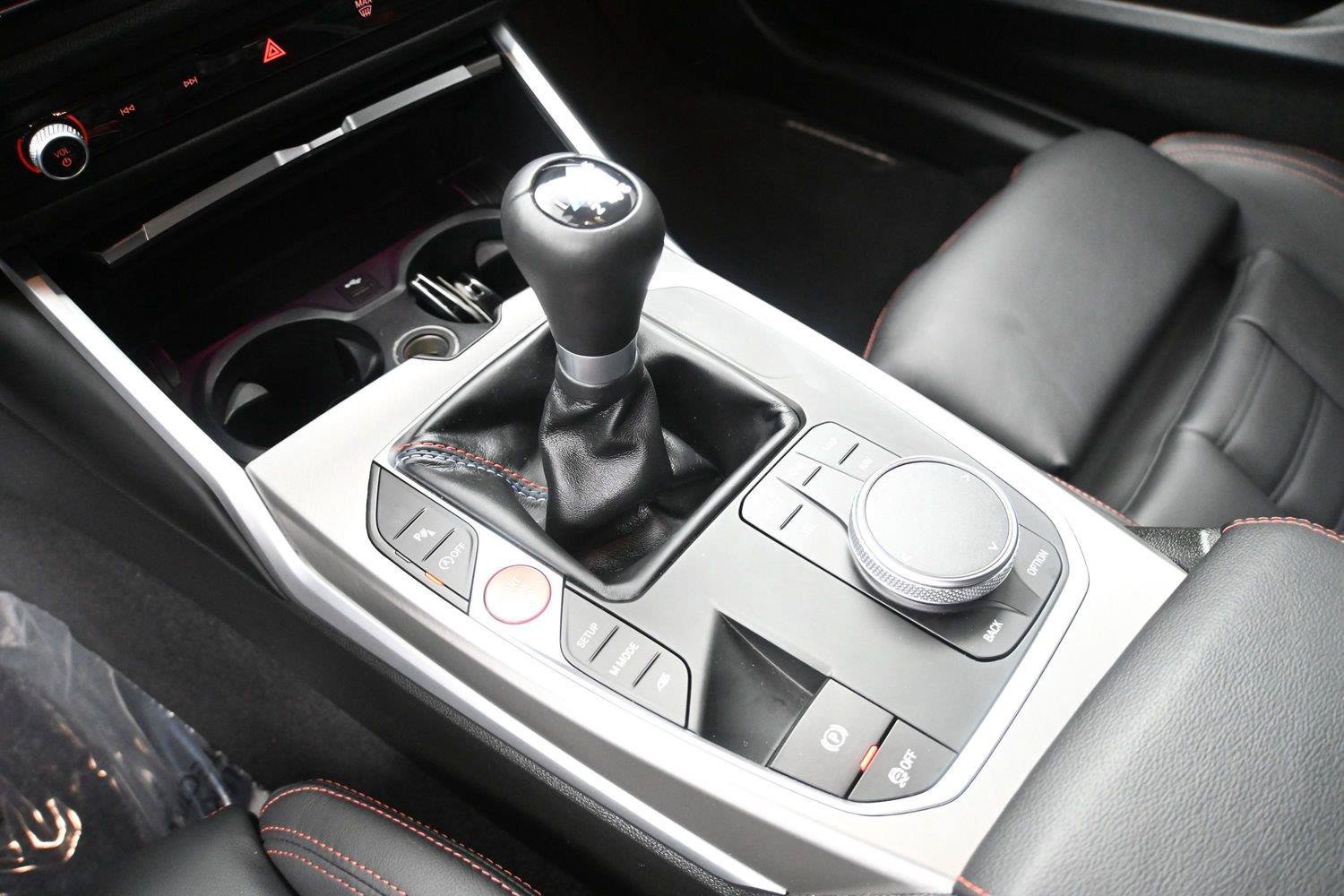 Used 2025 BMW M2 w/ Lighting Package RWD image 5