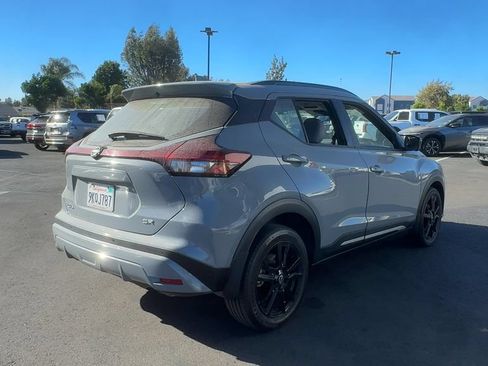 Used 2024 Nissan Kicks SR w/ SR Premium Package FWD image 6
