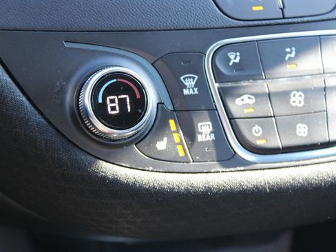 Used 2024 Chevrolet Malibu LT image 38