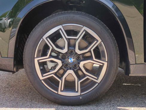 New 2025 BMW X1 xDrive28i w/ Technology Package AWD/4WD image 14