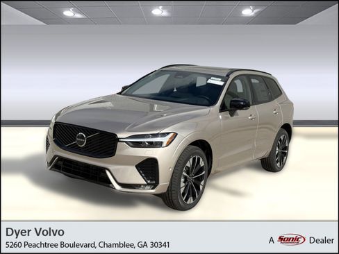 Used 2026 Volvo XC60 B5 Plus w/ Climate Package AWD/4WD image 1