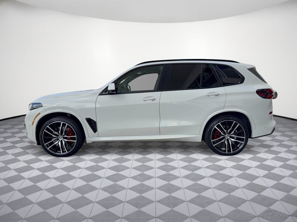 Used 2025 BMW X5 xDrive40i w/ Executive Package AWD/4WD image 2
