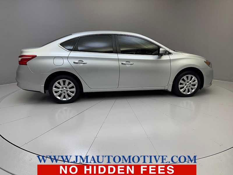 Used 2017 Nissan Sentra S FWD image 6