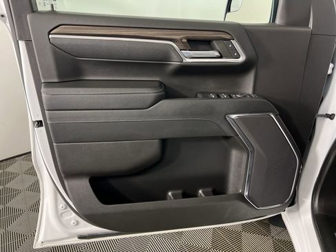 Certified 2024 Chevrolet Silverado 1500 LT Trail Boss w/ Protection Package AWD/4WD image 21