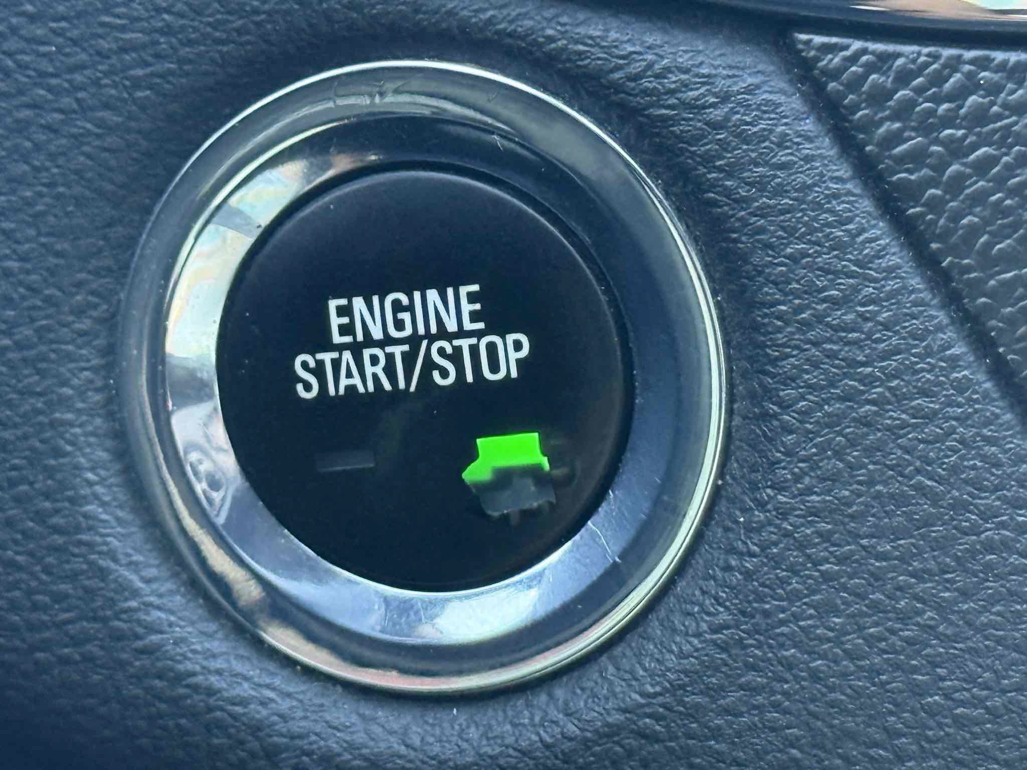 Used 2019 Chevrolet Impala Premier FWD image 16