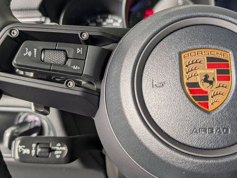 New 2026 Porsche Macan S image 37