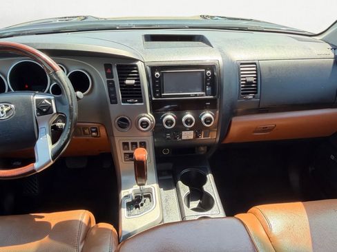 Used 2016 Toyota Sequoia Platinum image 13