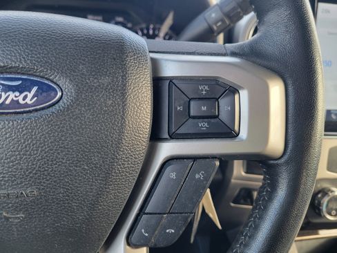 Used 2022 Ford F350 Lariat image 17