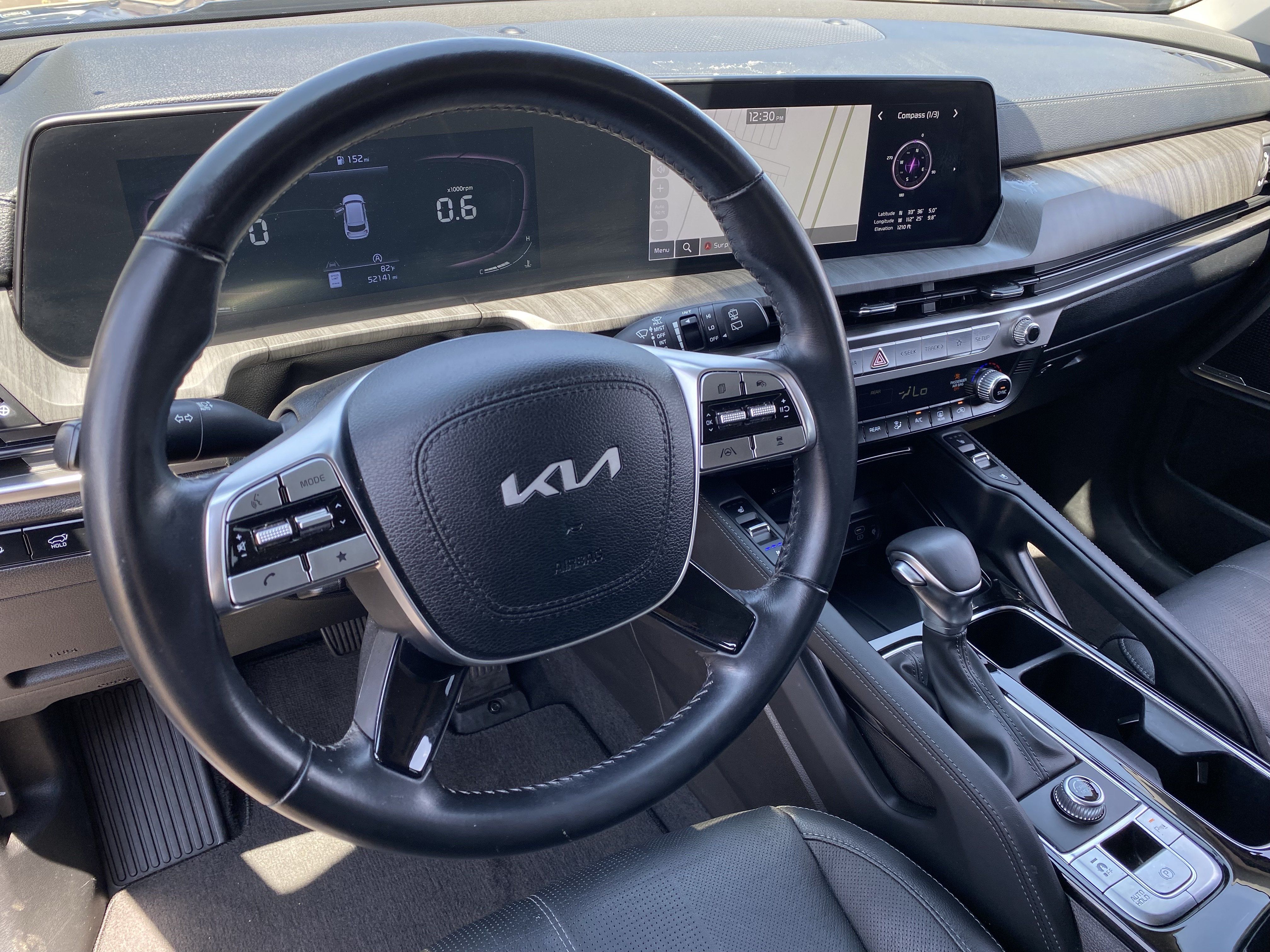 Used 2023 Kia Telluride EX w/ EX Captain's Chair Package FWD image 20