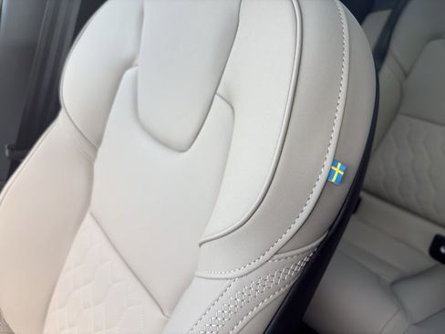 New 2026 Volvo XC60 T8 Plus w/ Protection Package Premier image 16