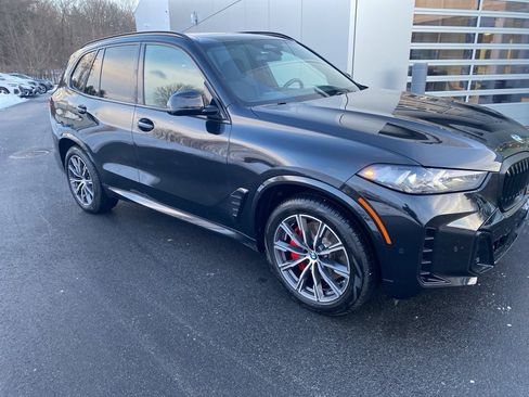 Used 2026 BMW X5 xDrive40i w/ M Sport Package image 3