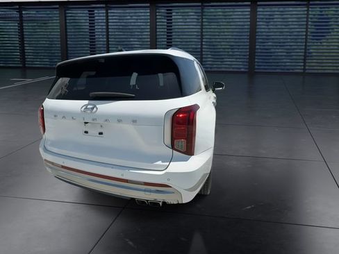 Used 2024 Hyundai Palisade Calligraphy FWD image 7