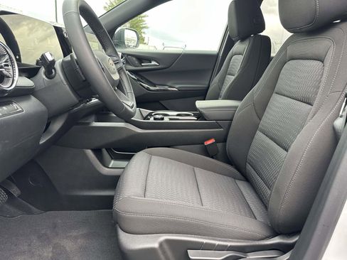 New 2026 Chevrolet Equinox LT image 21