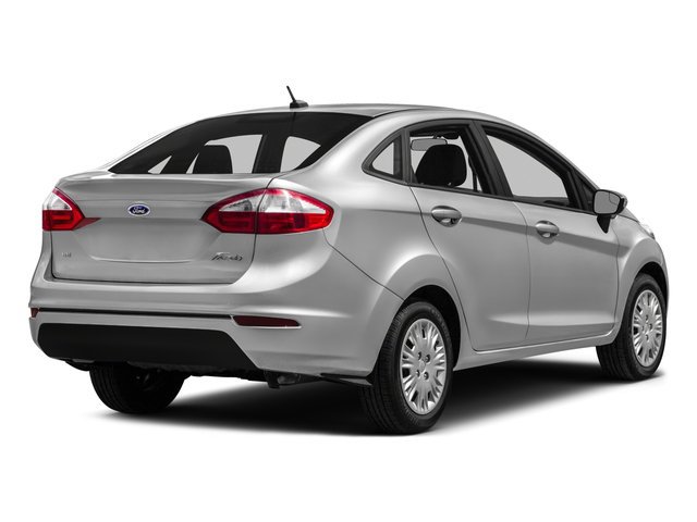 Used 2016 Ford Fiesta SE FWD image 2