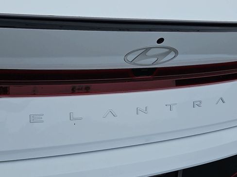 New 2026 Hyundai Elantra SEL Sport Premium FWD image 11