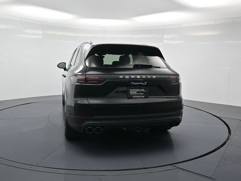 Used 2021 Porsche Cayenne S image 26