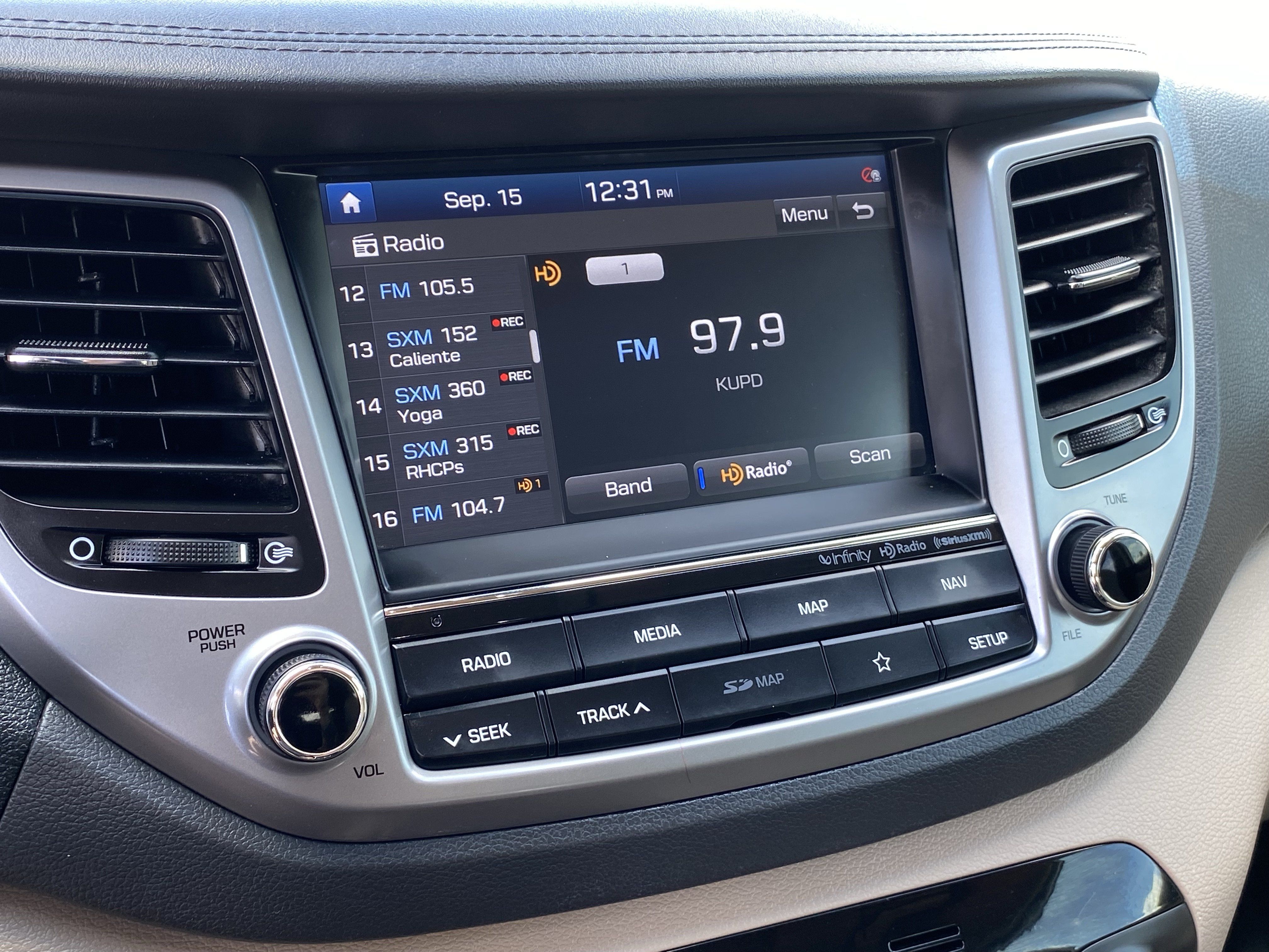 Used 2018 Hyundai Tucson Limited w/ Ultimate Package 02 AWD/4WD image 22