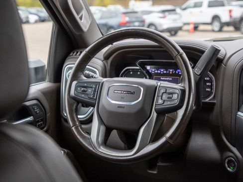 Used 2022 GMC Sierra 2500 Denali image 16