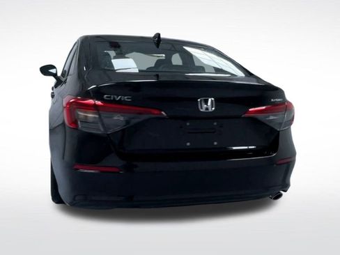 Used 2023 Honda Civic Sport image 19