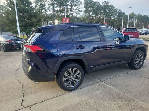 Certified 2023 Toyota RAV4 XLE Premium image 7