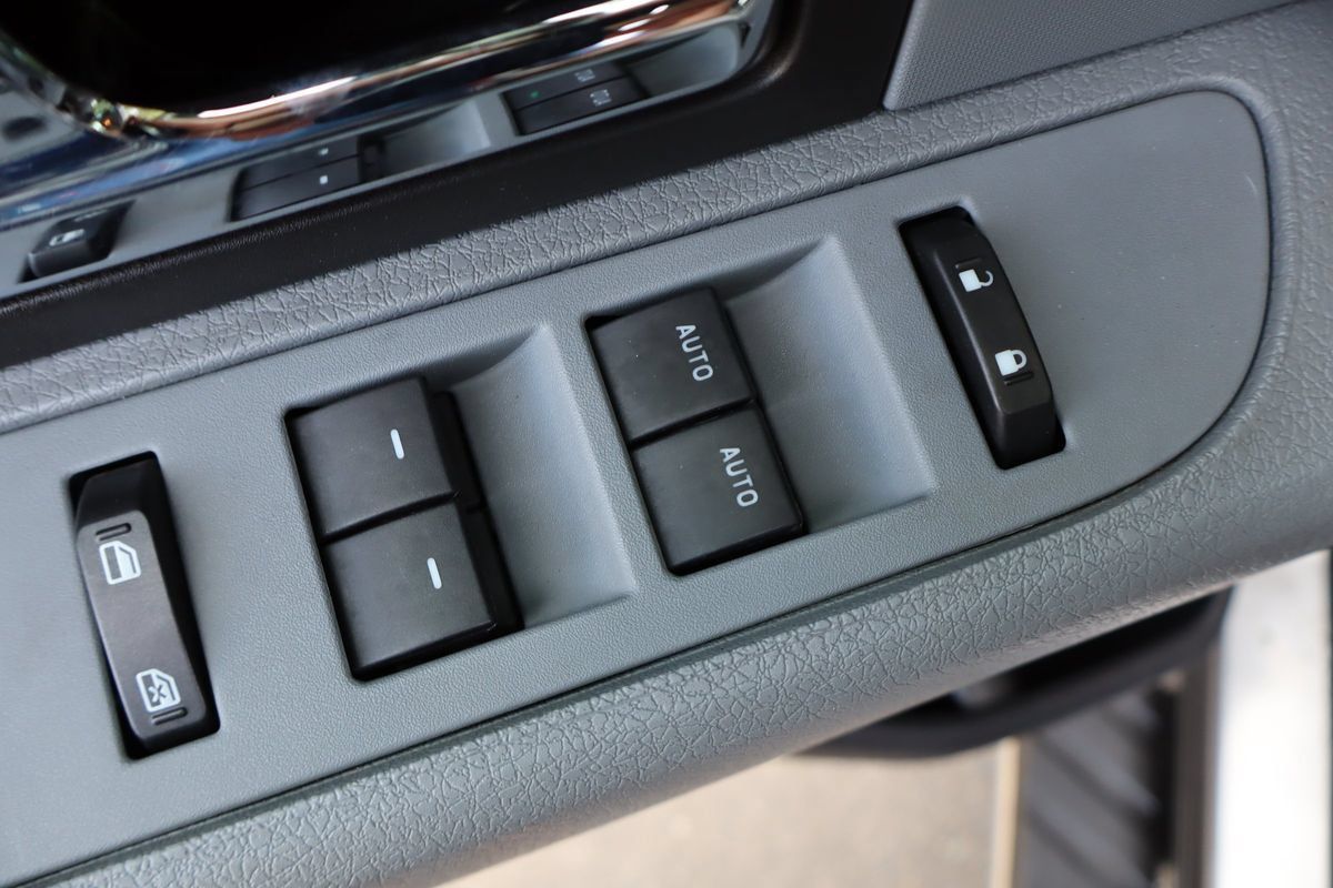 Used 2013 Ford F150 XLT w/ Luxury Equipment Group AWD/4WD image 27