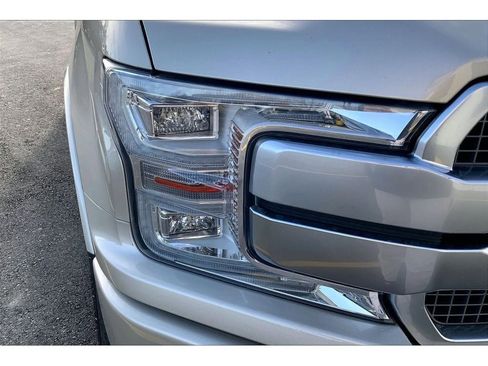 Used 2018 Ford F150 Platinum w/ Equipment Group 701A Luxury image 30