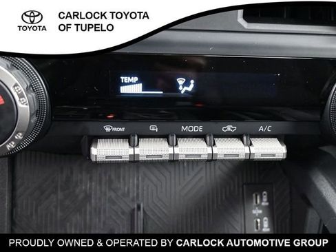 Used 2025 Toyota Tacoma SR image 12