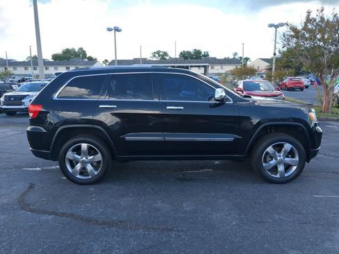 Used 2013 Jeep Grand Cherokee Overland RWD image 5