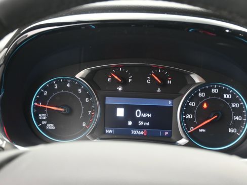 Used 2023 Chevrolet Traverse RS image 21