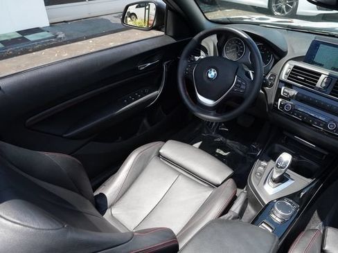 Used 2017 BMW 230i xDrive Convertible AWD/4WD image 19