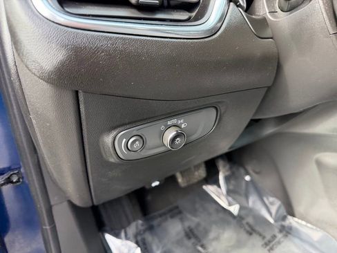 Used 2023 Chevrolet Equinox LS w/ Driver Confidence II Package image 19