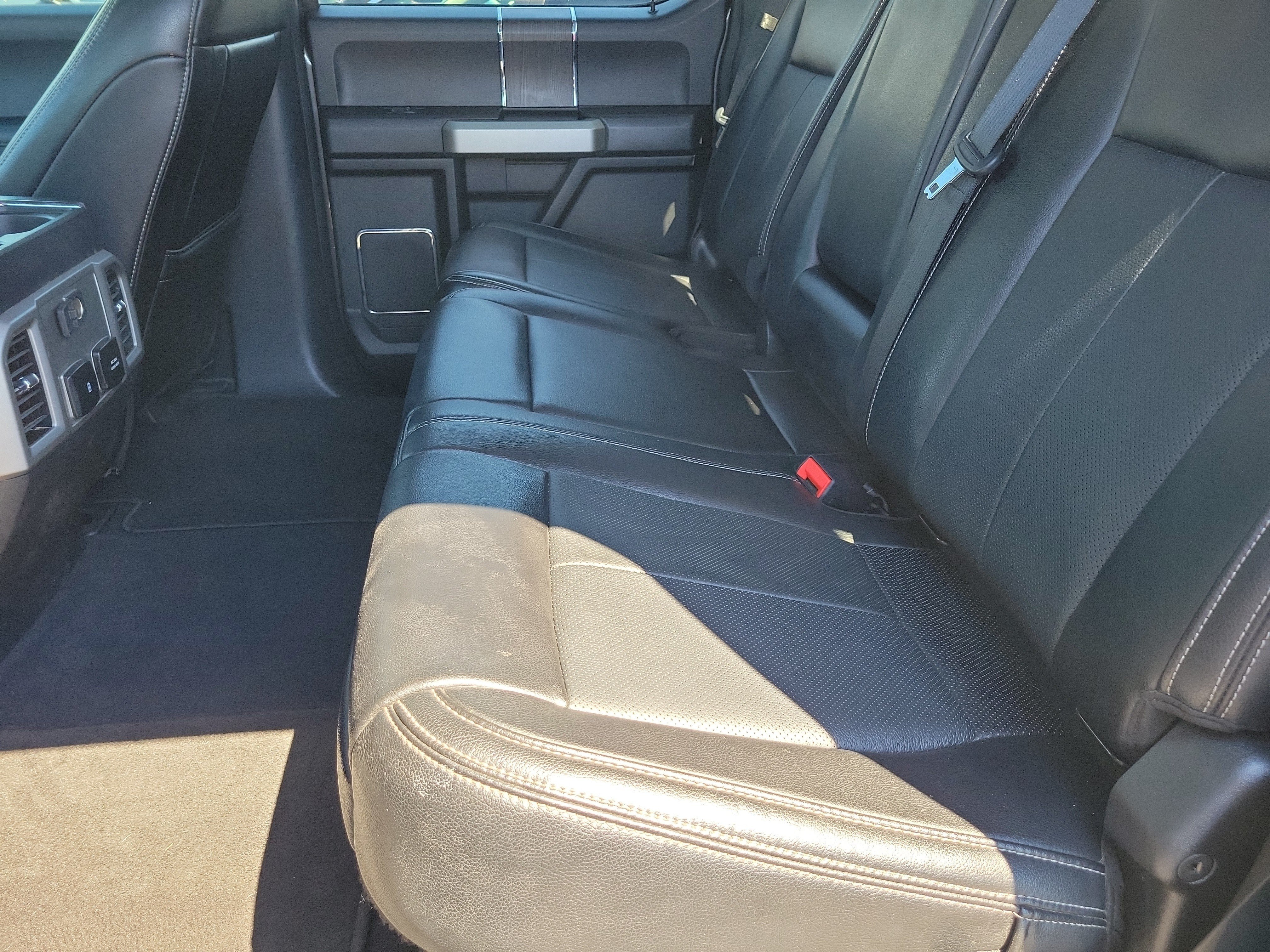 Used 2021 Ford F250 Lariat AWD/4WD image 12