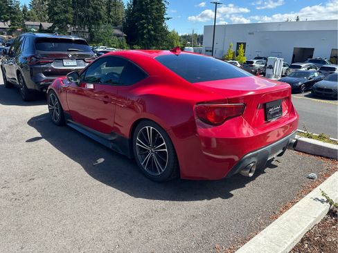 Used 2013 Scion FR-S RWD image 3