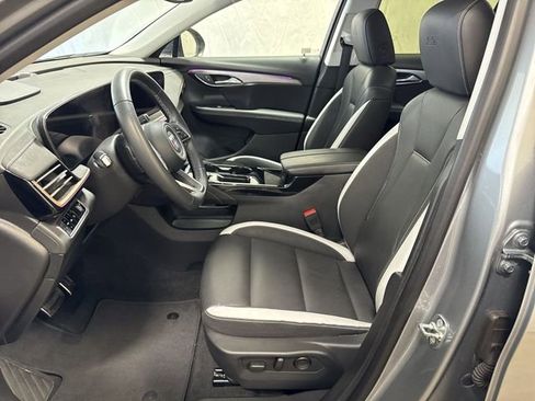 Certified 2025 Buick Envision Sport Touring AWD/4WD image 10