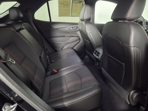 Used 2024 Chevrolet Equinox RS AWD/4WD image 29